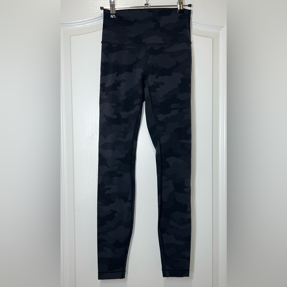Lululemon Align High Rise Pant 28” Heritage Camo 365 Deep Coal Women’s Size 4